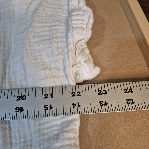 Quince Cream Textured Blouse 2543 - Picture 6 of 7